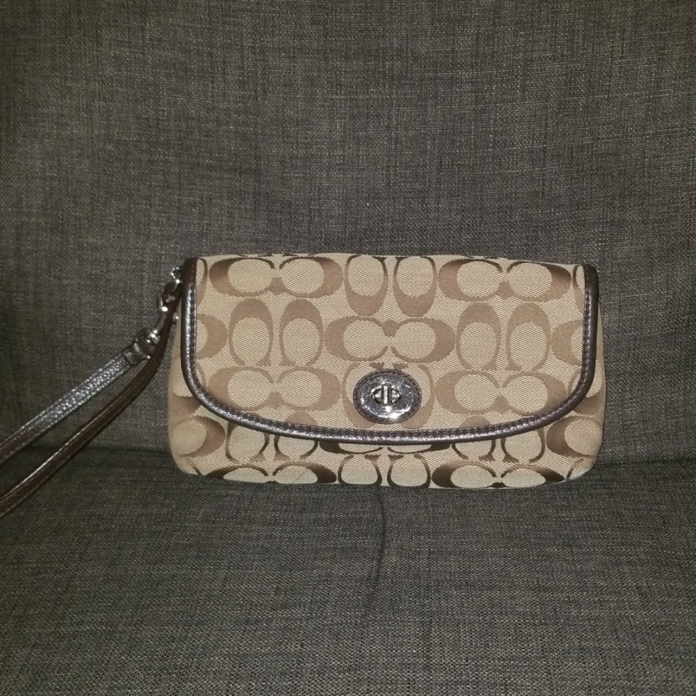 Coach wristlet